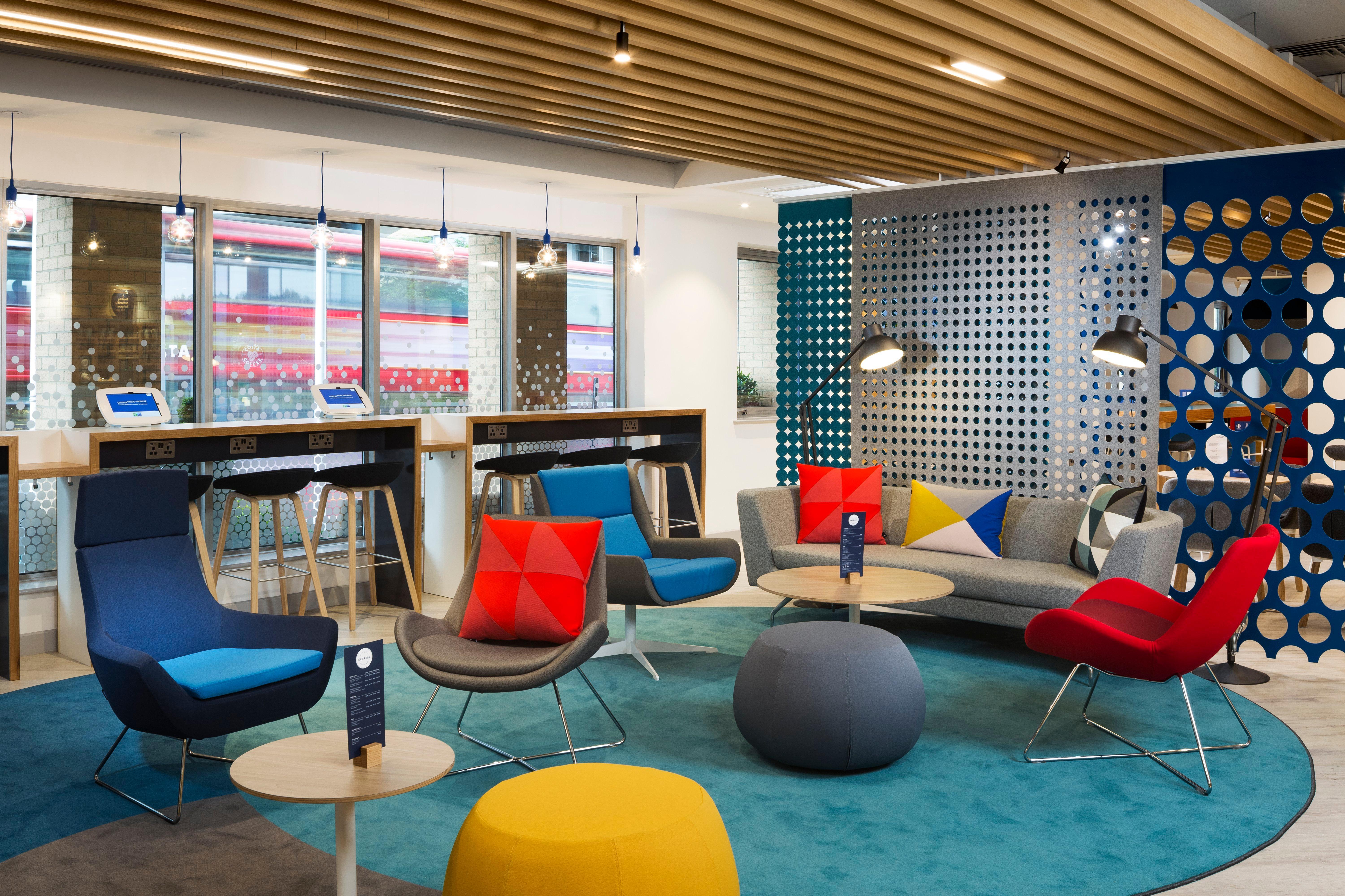 Holiday Inn Express Park Royal By Ihg Лондон Екстер'єр фото